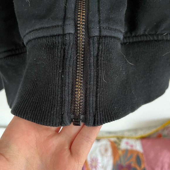 Lululemon zip-up jacket with ruffled hood, size 4 - Picture 6 of 7